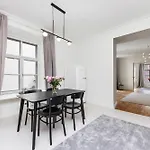 Tallinnhousing Old Town Elegance Vana-viru Apartment *