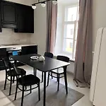 Apartment Tallinnhousing Old Town Elegance Vana-viru