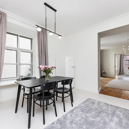 Tallinnhousing Old Town Elegance Vana-viru Appartement *
